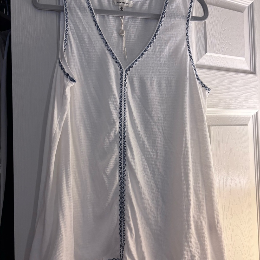 Max Studio White Top with Navy Trim NWOT